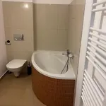 Pistácia 2 Priame Centrum Bb Banská Bystrica